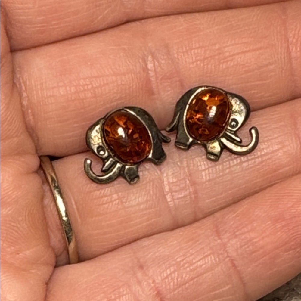 .925 Elephant Shaped Amber Earrings